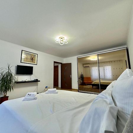 Sunrise Apartment Bucharest Exterior photo