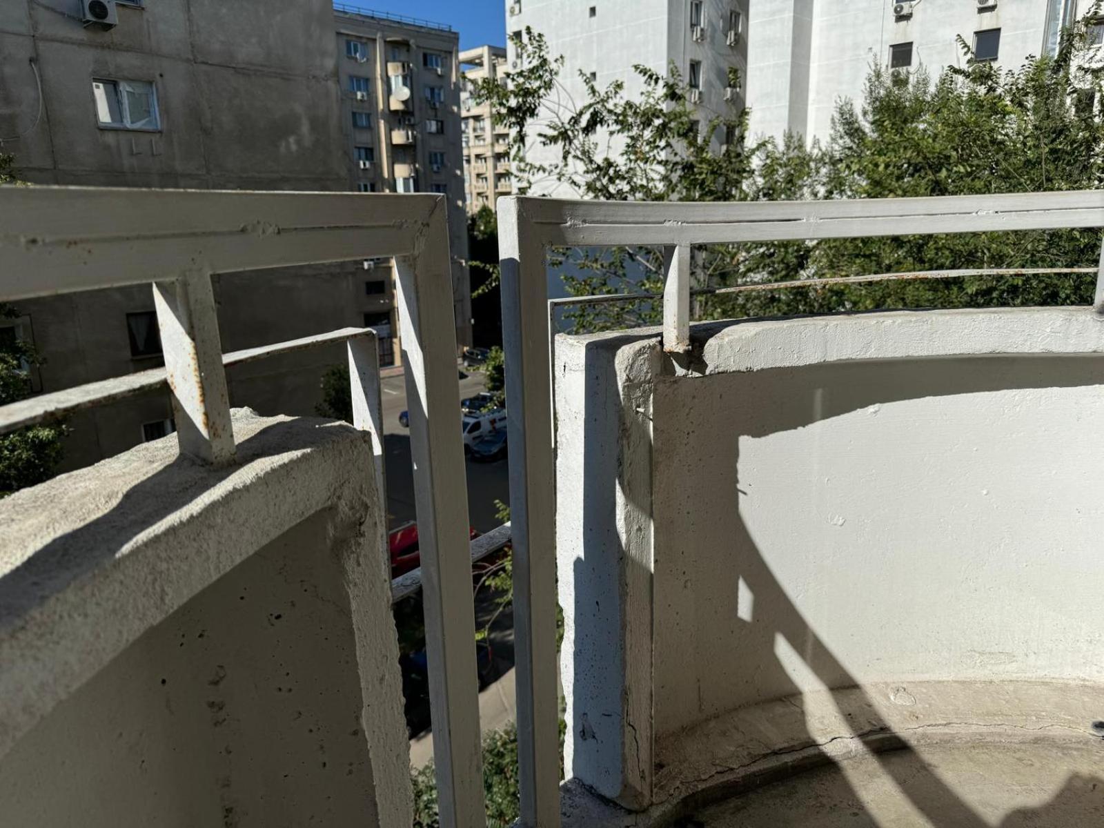 Sunrise Apartment Bucharest Exterior photo